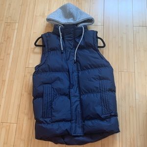 Brand new Medium Smash Puffer Vest with Removable Hood